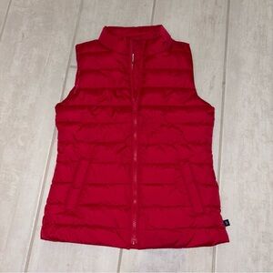 GAP Kids, Cold Control Puffer Vest in Hot Pink, Size Medium